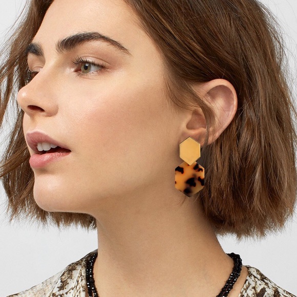 New π Gold Tortoise Drop Dangle Earrings - Picture 2 of 6